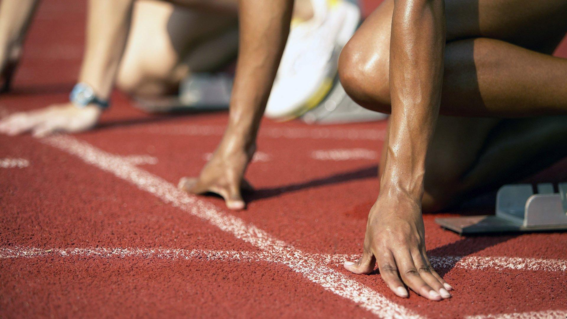 黑猫绝平！桑德兰补时顽强逼平阿森纳，枪手争冠之路再遇波折